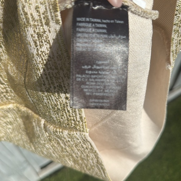 Elegant Cream Dress - Picture 5 of 5